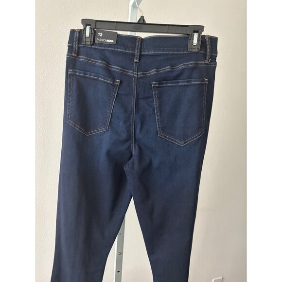 NWT Fashion Nova Jeans 13 Skinny Dark Wash High Waisted Streetwear Minimalist - Picture 13 of 14